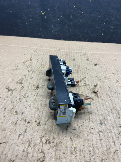 2001 - 2007 GMC Chevrolet Express 1500 Climate Control A/C Q1117 DG2