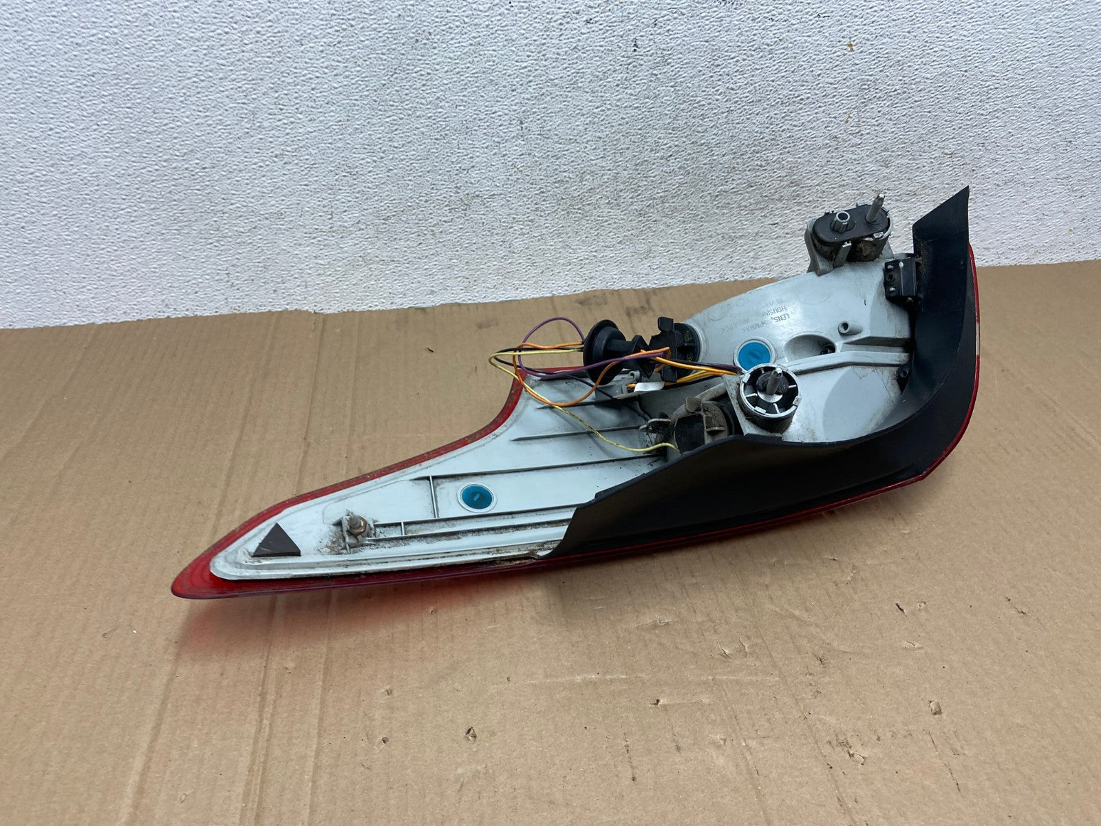 2015 - 2018 Ford Focus Sedan Left Driver LH Tail Light AE8917 LK4