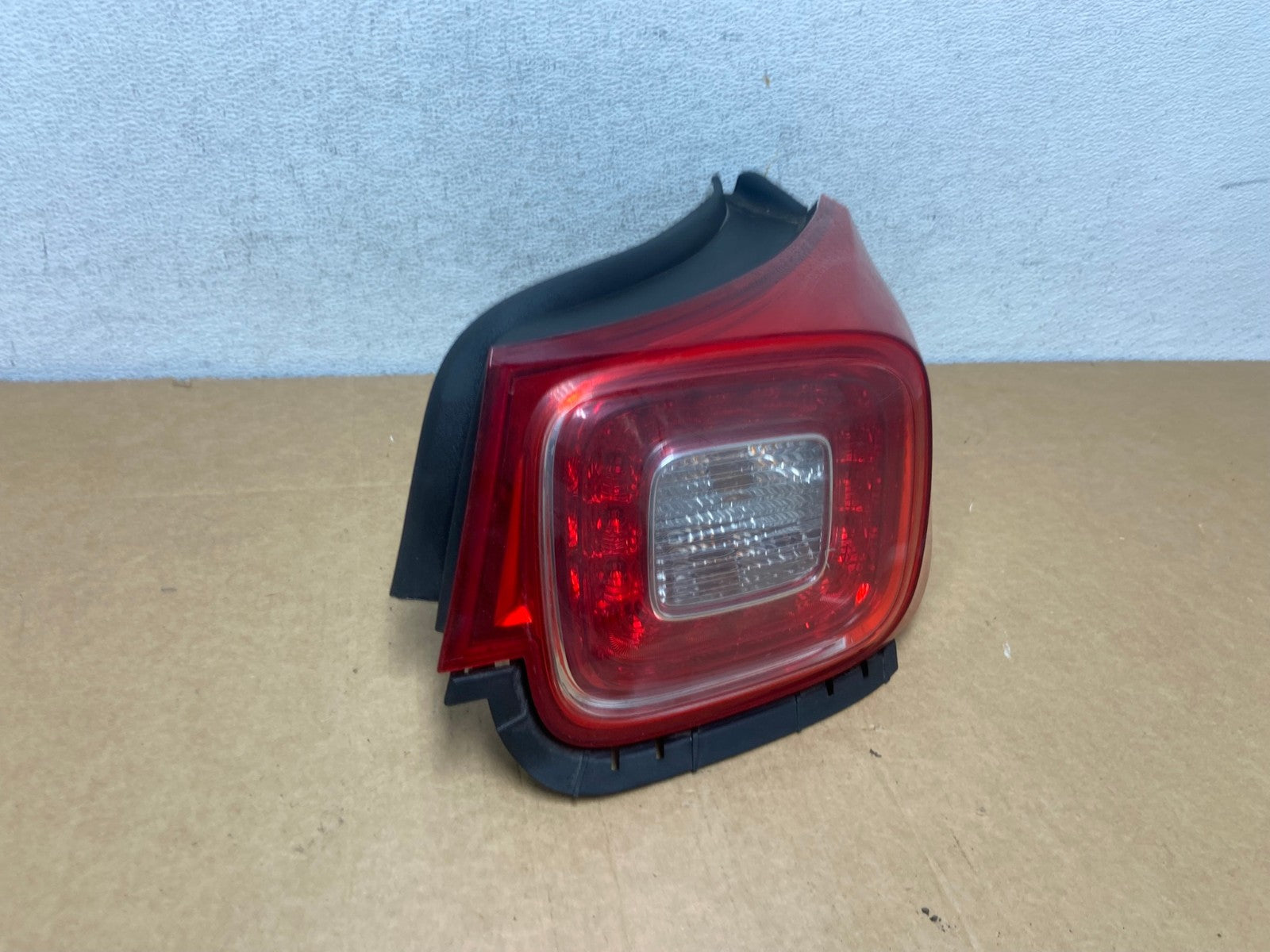 Led 2013 - 2015 Chevrolet Malibu Right Passenger RH LED Tail Light AD5301 LK2