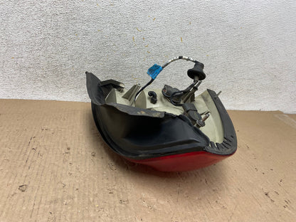 2003 to 2011 Lincoln Town Car Right Passenger Rh Tail Light AG1253 LK6