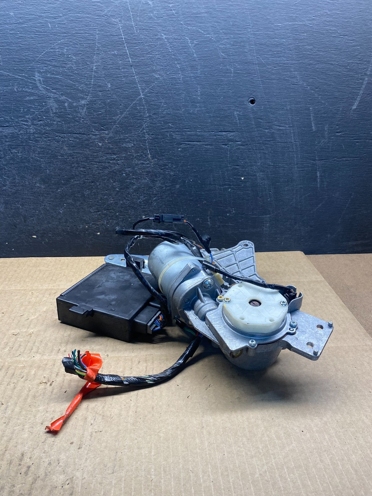 2008-2017 GMC Acadia Enclave Tailgate Back Door Rear Wiper Motor Wiper AG9557 DW3