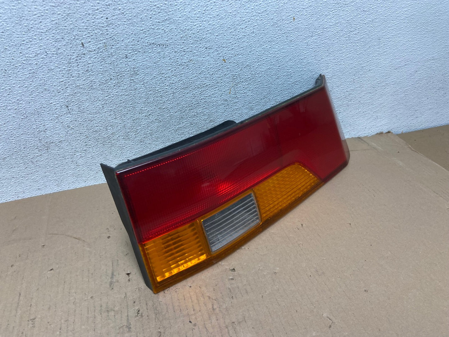 2002 2003 2004 Honda Odyssey Left Driver LH Side Tail Light Inner AE7317 LK2