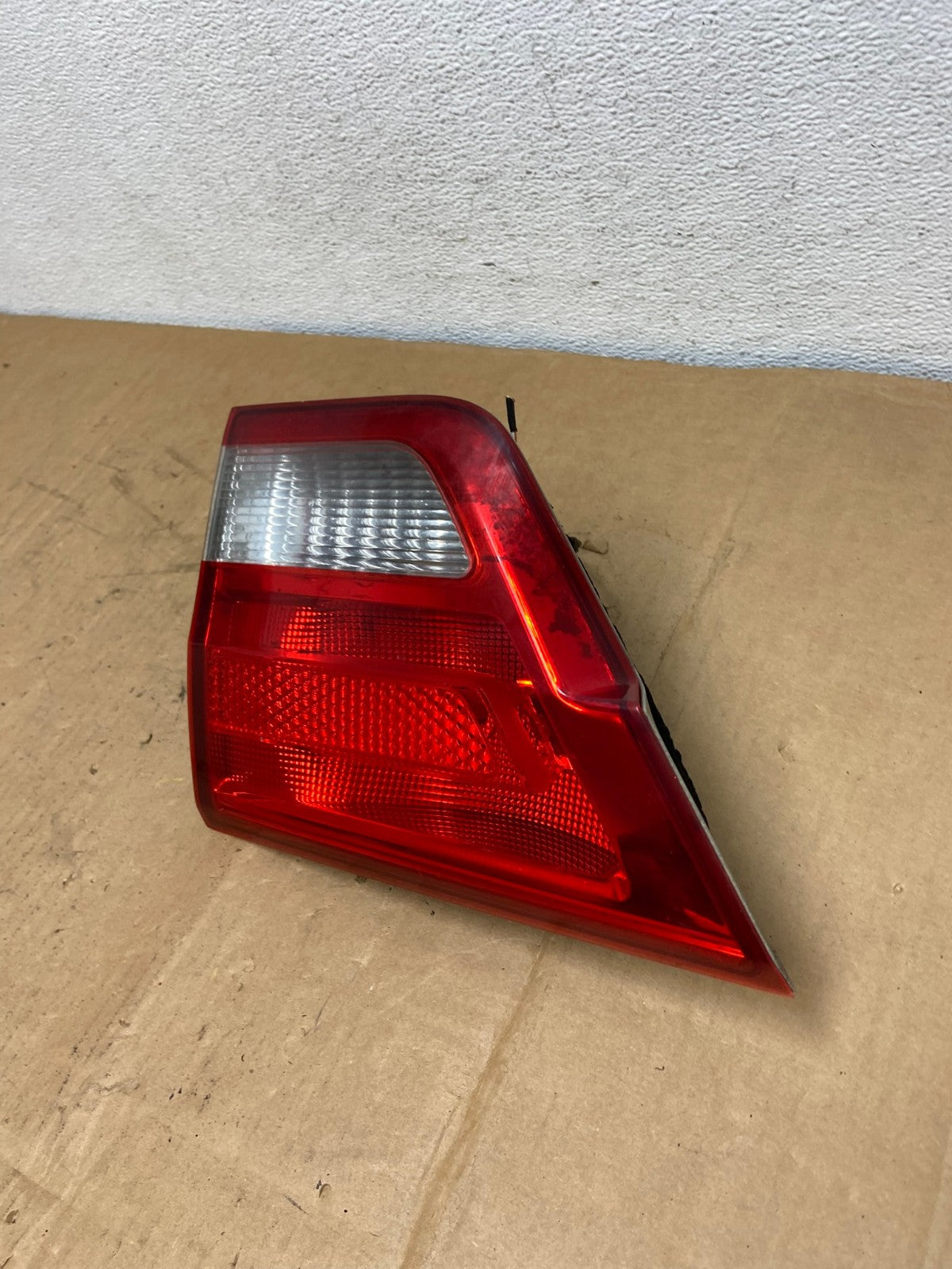 2011-2013 Jeep Grand Cherokee Right Passenger Rh Inner Tail Light AC8580 LK1