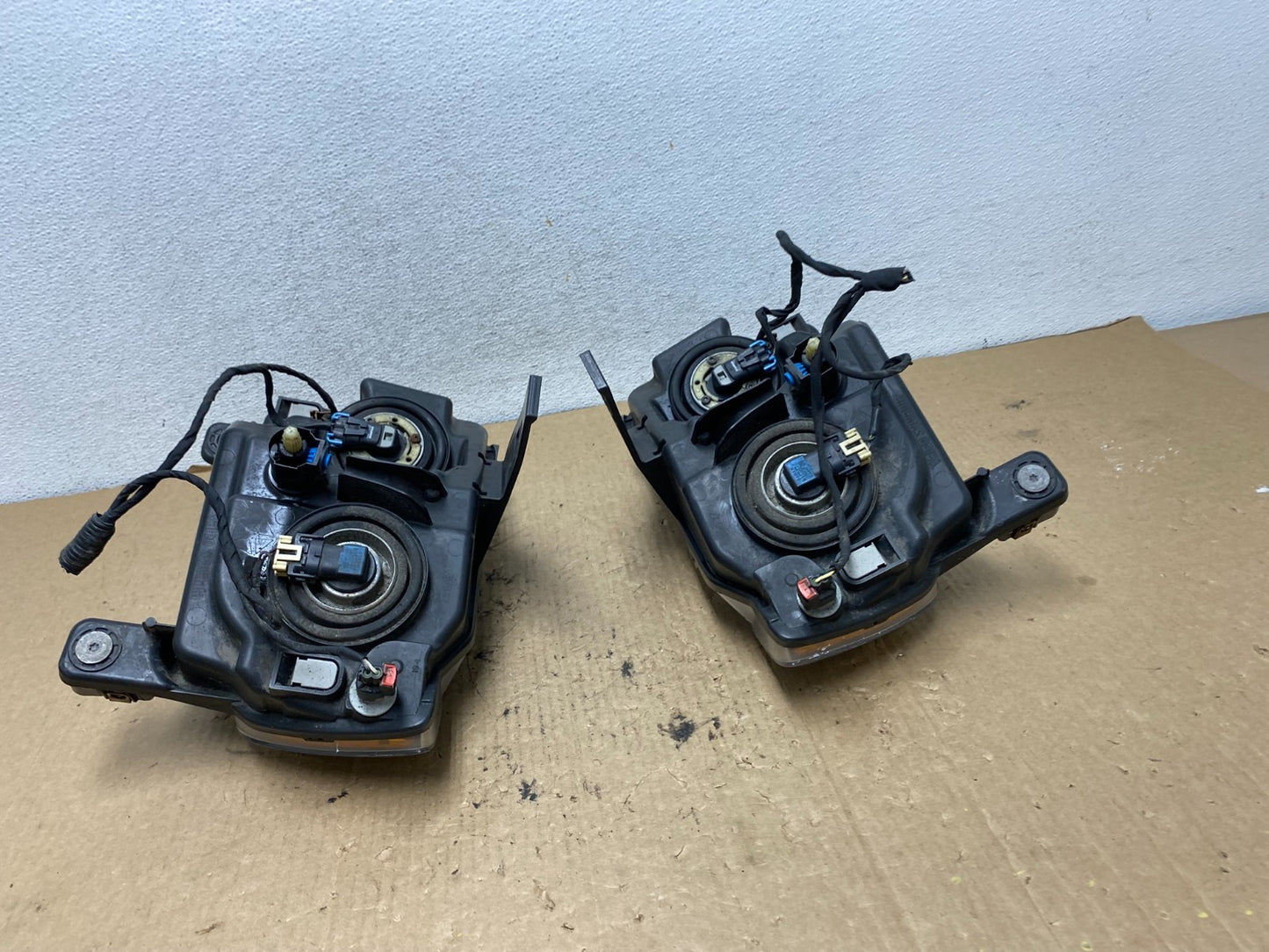 2011-2013 Jeep Grand Cherokee Left+Right Halogen Headlights AG2404 DW9