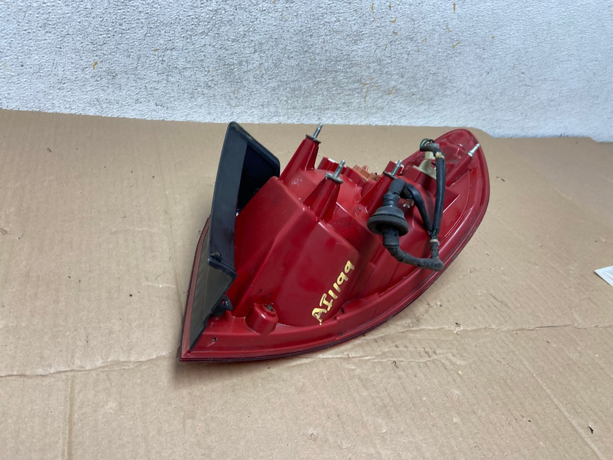 2007 - 2009 Hyundai Santa Fe Left Driver LH Side Tail Light AI1199 LK5