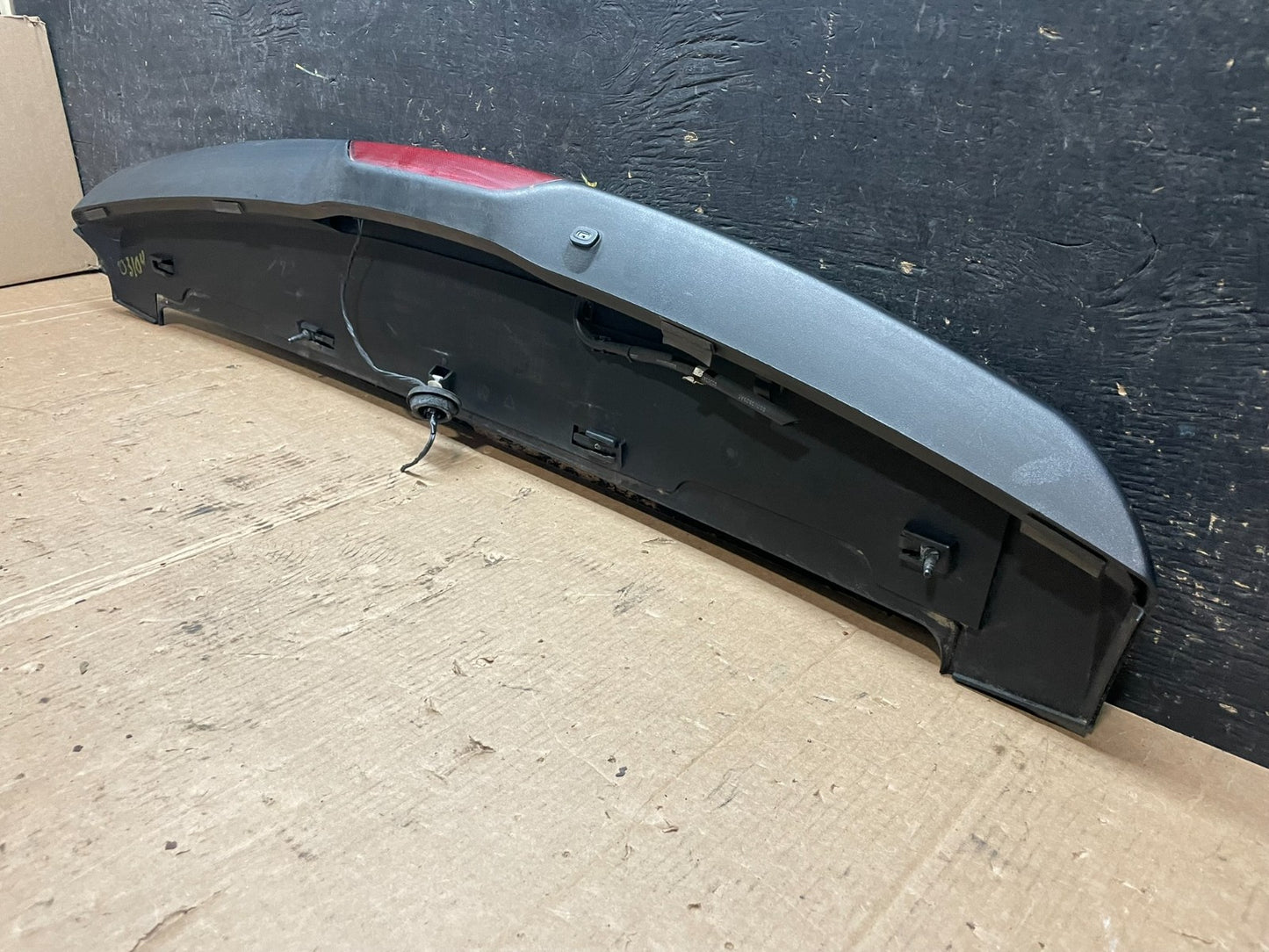 2007 to 2010 Jeep Compass Spoiler 3RD Third Break Light Rear OEM z5957 DG9