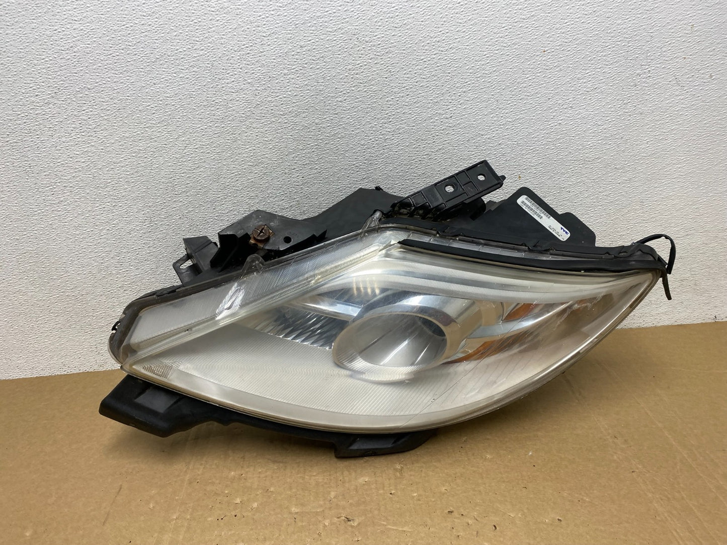 2010 - 2012 Mazda Cx9 Cx-9 Left Driver LH Headlight Halogen TYC AF9949 DW0
