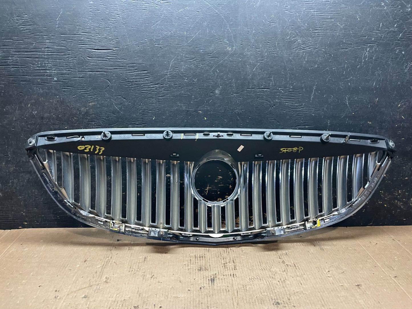 2008 to 2012 Buick Enclave Front Upper Grill Grille Oem Z5954 DG6