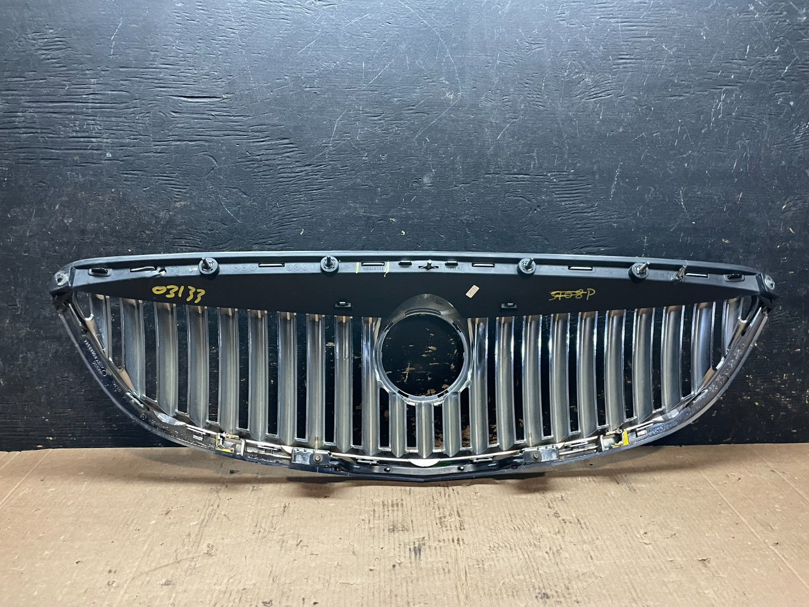 2008 to 2012 Buick Enclave Front Upper Grill Grille Oem Z5954 DG6