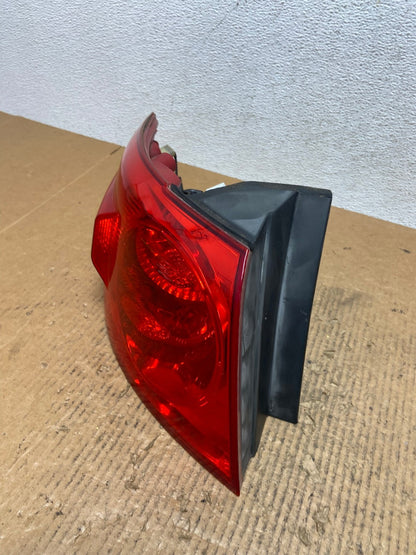 2007 - 2009 Hyundai Santa Fe Left Driver LH Side Tail Light AE1648 LK1
