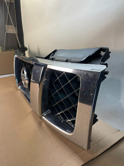 2004 to 2007 Nissan Titan Armada Front Upper Grill Grille ai4192 DG1