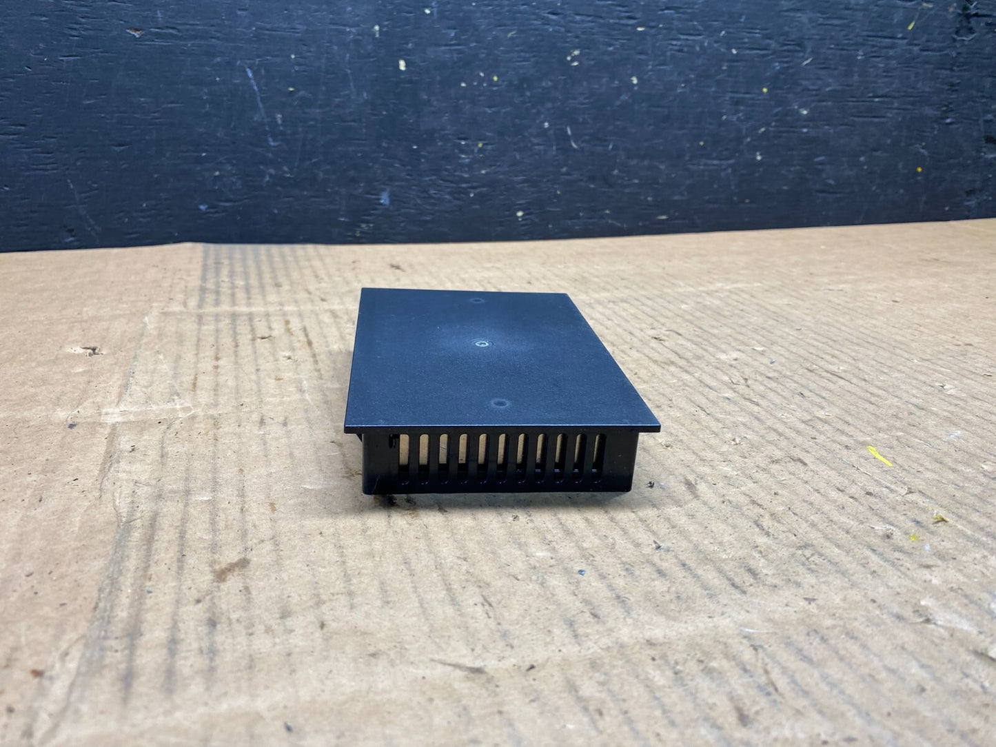 Nissan Infiniti  Charger Wireless 28342-9HF5B OEM N50462