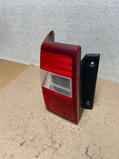 2007 to 2012 Ford Expedition Left Driver LH Side Tail light Z6347 DW1