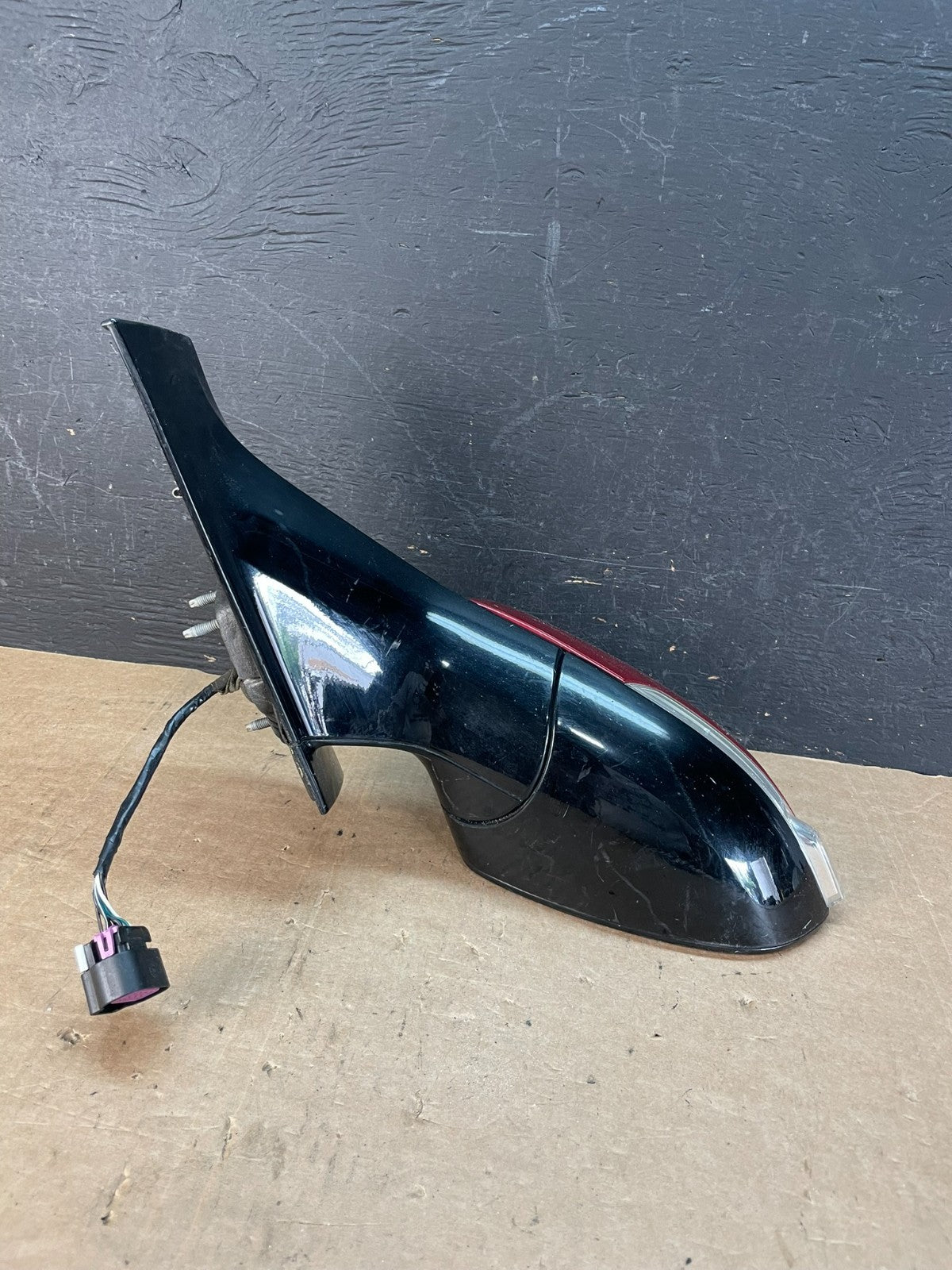 2011 to 2015 Chevrolet Volt Left Driver View Door Mirror AE8539 DG3