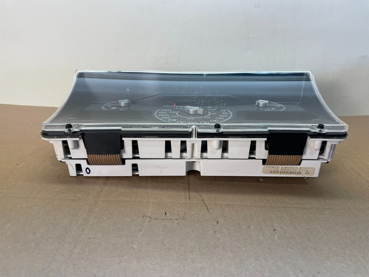 1998 to 2002 Lincoln Town Car Speedometer Gauge Cluster AJ0891 DW3