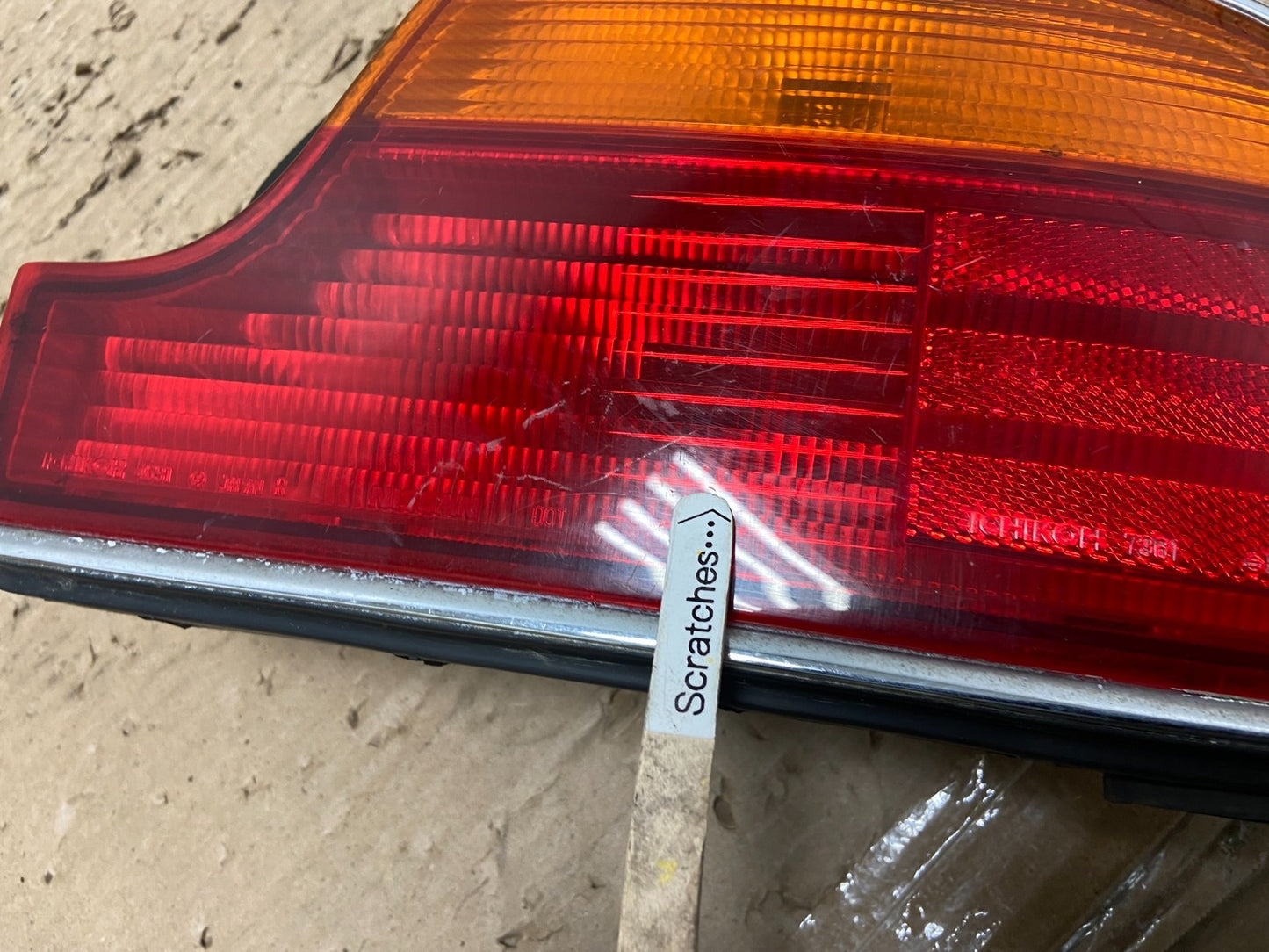 1994 - 1996 Infiniti Q45 Right Passenger RH Side  Tail Light OEM AB1685 DG3