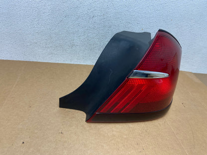 1998 to 2002 Mercury Grand Marquis Right Passenger Rh Side Tail Light AE2931 LK2