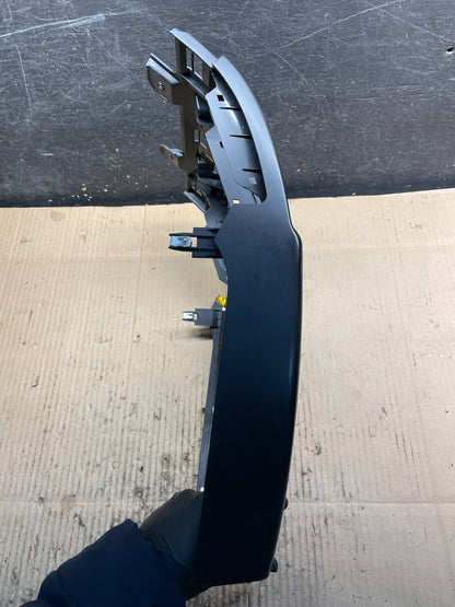2008 - 2012 Land Rover LR2 OEM Center Radio Climate Dash Air Vent Bezel X8667 DG4