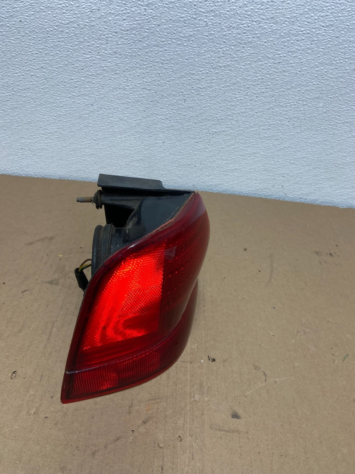 1992 to 1995 Ford Thunderbird Driver Left Side Tail Light AB6354 DW2