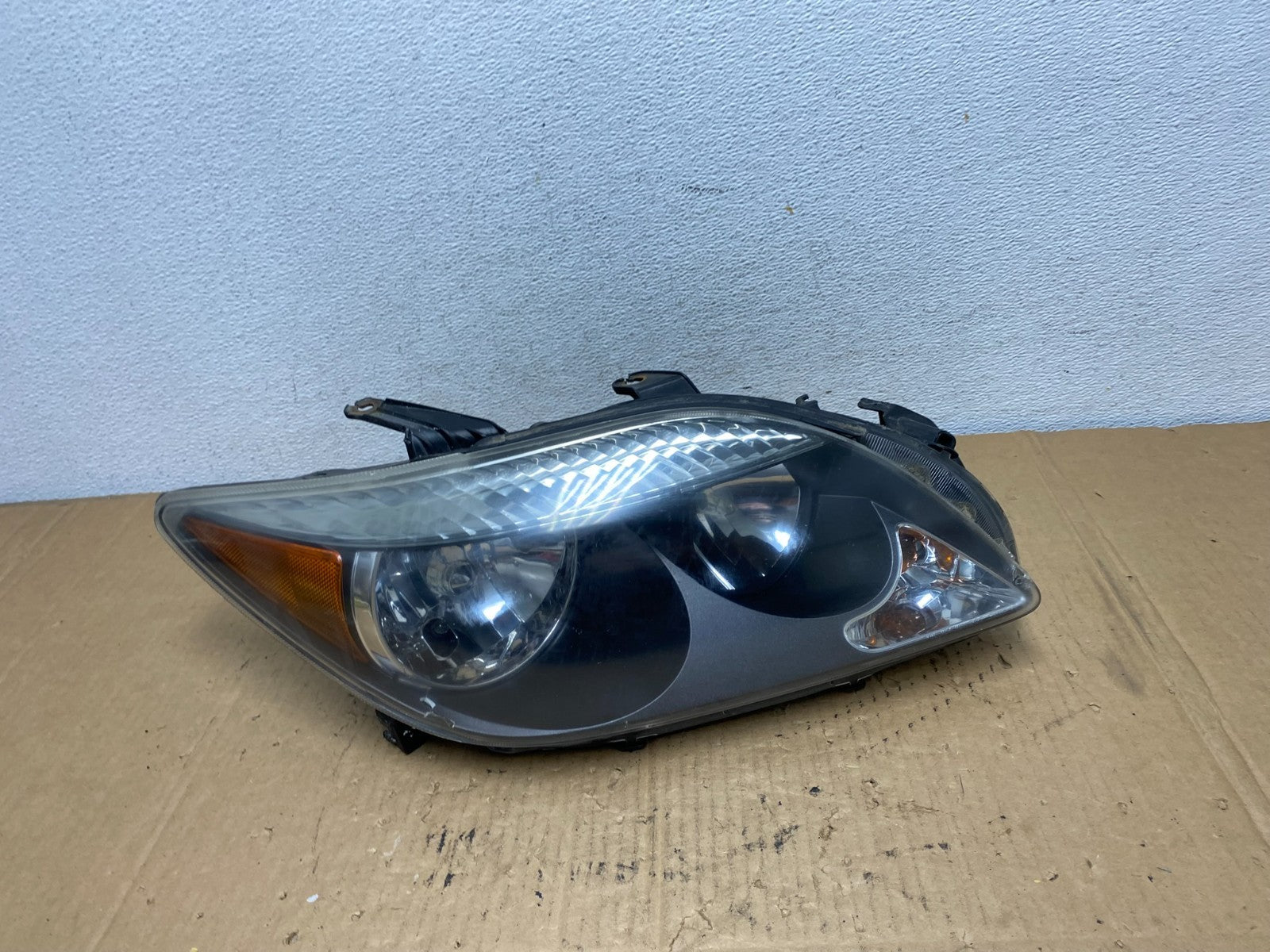 2005 2006 2007 Scion Tc Right Passenger RH Side Halogen Headlight AD1175 DW0