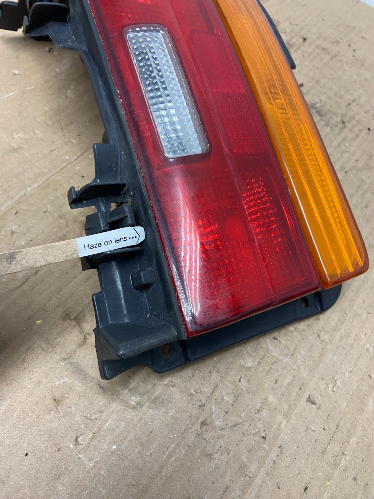 1993 to 1995 Toyota Corolla Left Driver Lh Side Tail Light Oem AB8386 LK3
