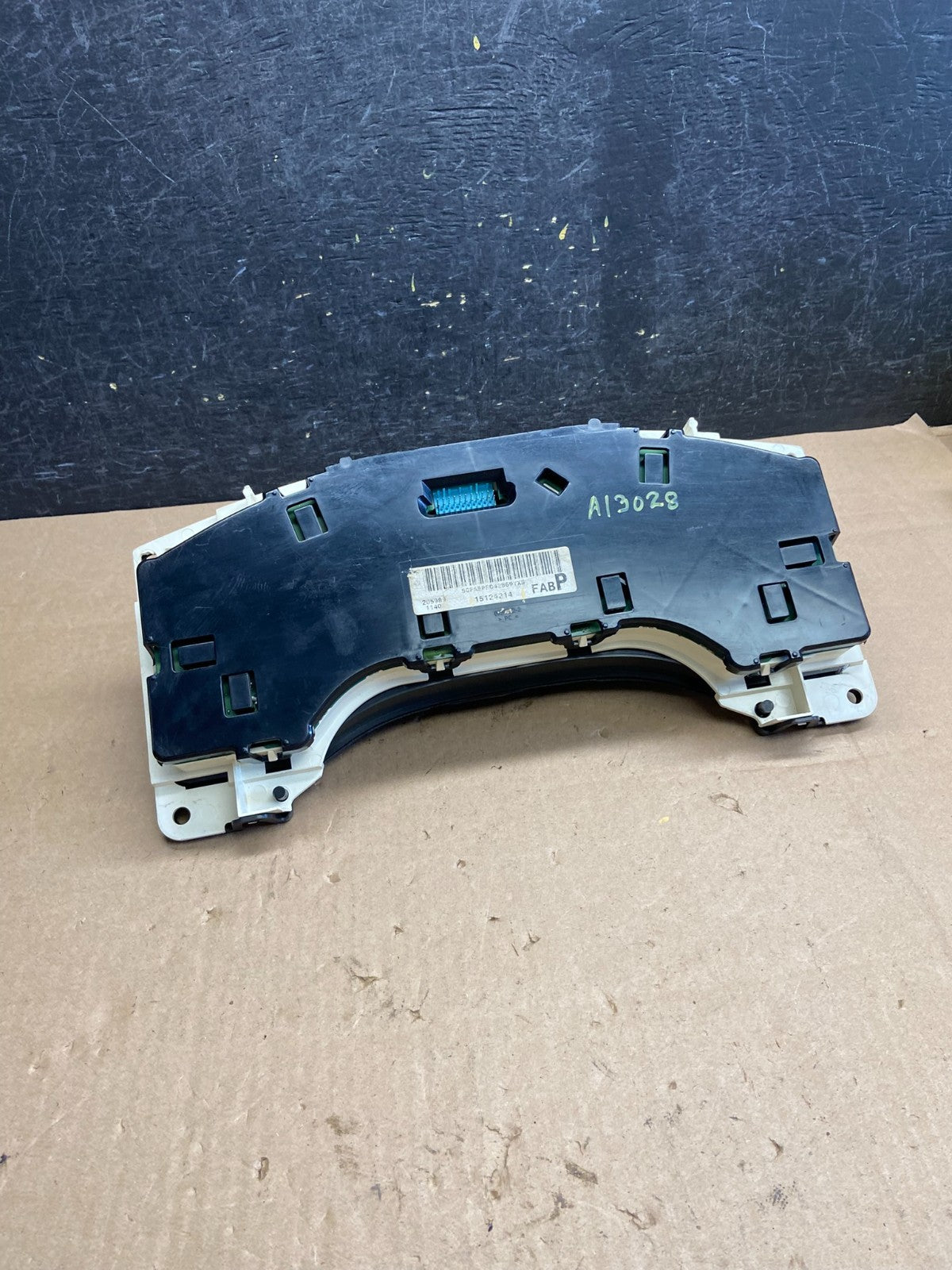 2004 to 2007 Chevrolet Express Speedometer Cluster Gauge AI3028 DG4