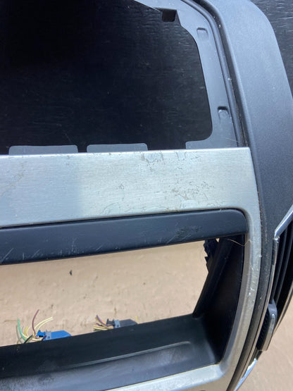 2007 - 2010 Ford Edge Heater Climate Control Radio Control Dash Bezel t6380 DG3