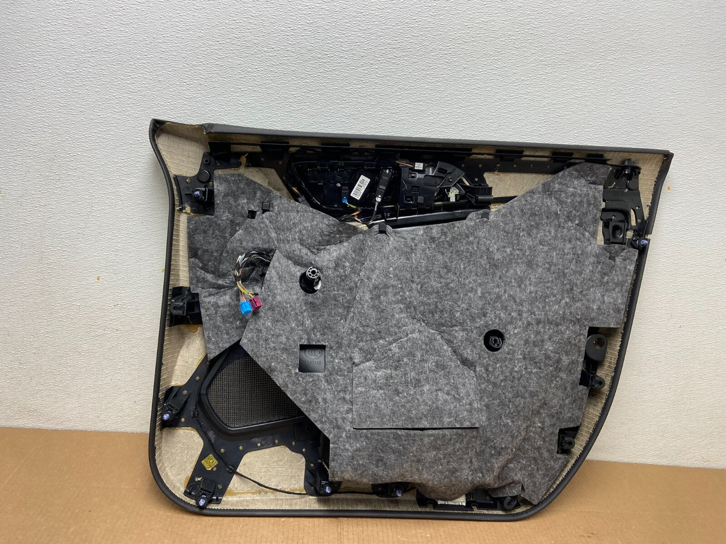 2011-2016 Mercedes B-Class Front Left Driver LH Side Panel Door OEM D60716