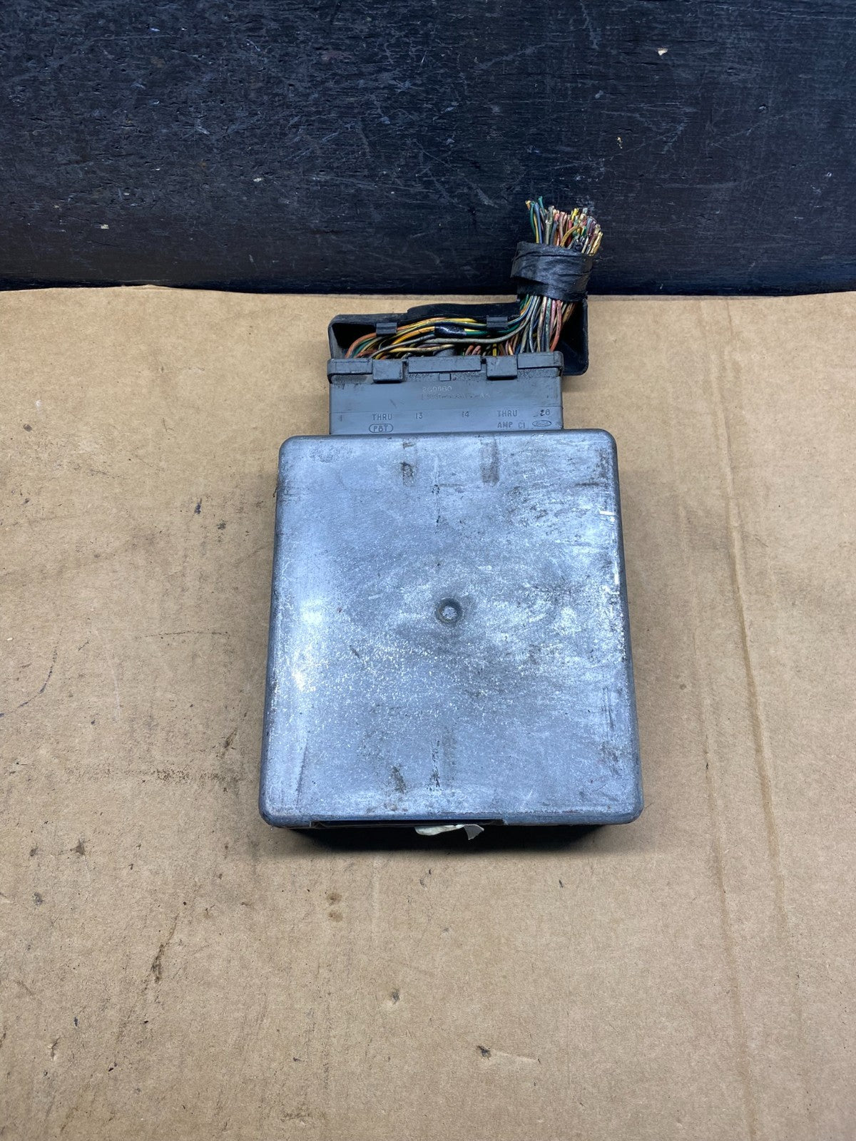 2003 Ford E250 5.4L Van Engine Control ECU Computer Module AH7253 DW0