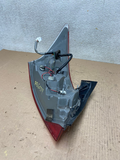 2009 2010 2011 Nissan Maxima Right Passenger RH Side Tail light OEM AB6039 LK4