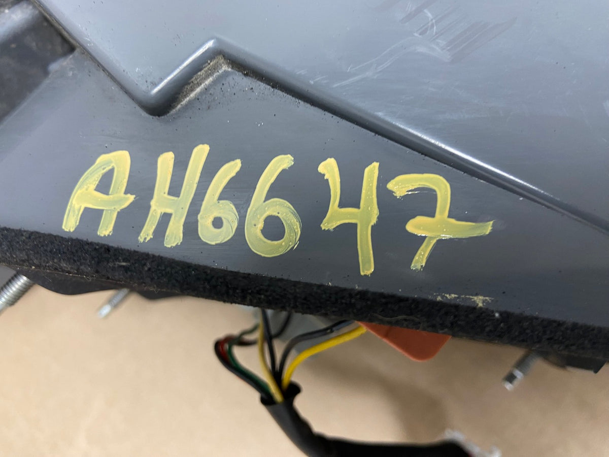 2009 to 2010 Hyundai Sonata Left Driver Lh Side Tail Light AH6647 LK6