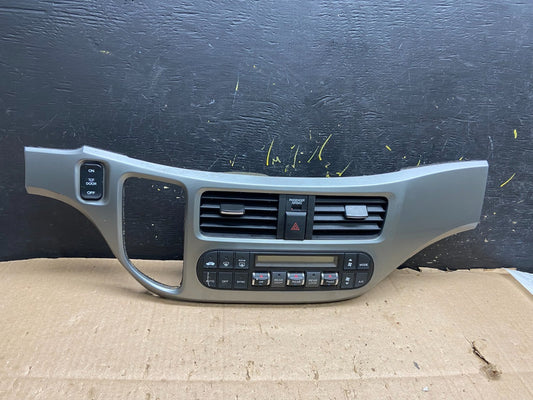 2005 to 2010 Honda Odyssey  Radio Climate Control Dash Trim Bezel Y7934   DG0