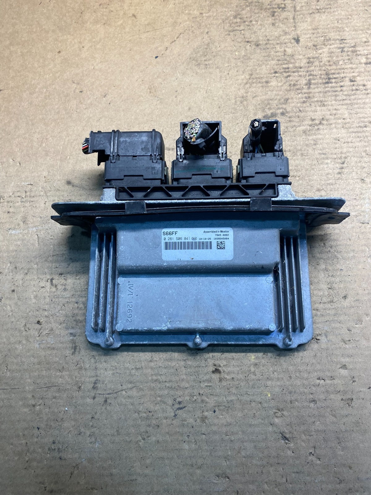 2010 2011 Ford Expedition 5.4L Engine Computer Module ECM ECU OEM AA2917 DG1