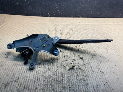 2006 to 2012 Toyota Rav4 Rear Wiper Windshield Motor OEM Y1427 DG5