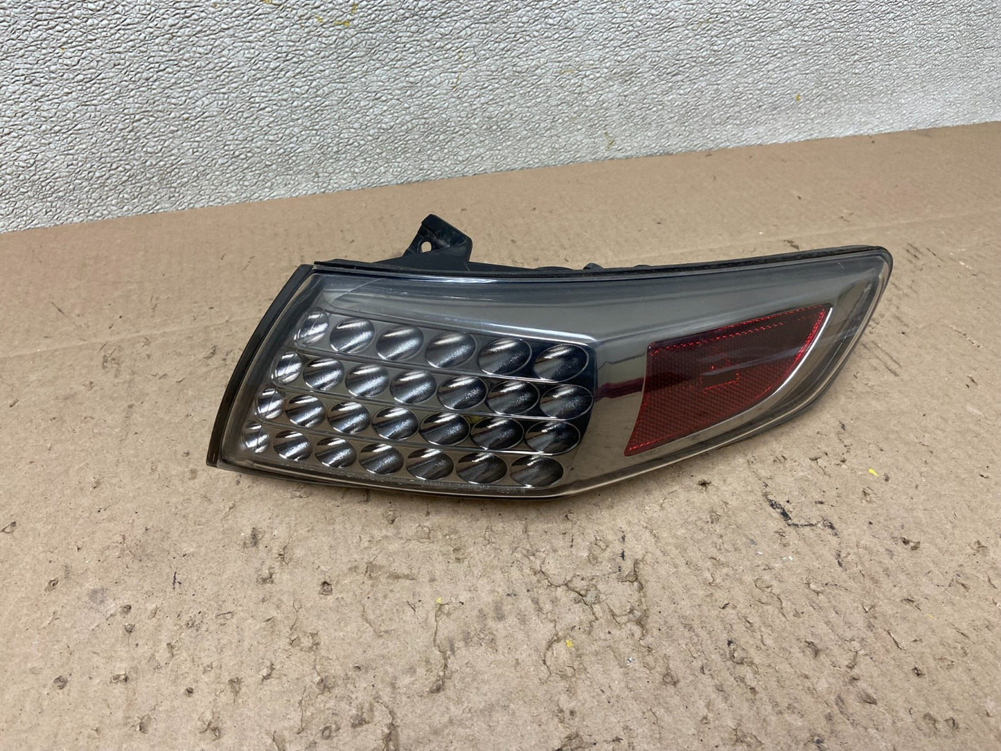 2006 2007 2008 Infiniti FX35 Right Passenger Smoked lens Tail Light OEM Z6476 DW0