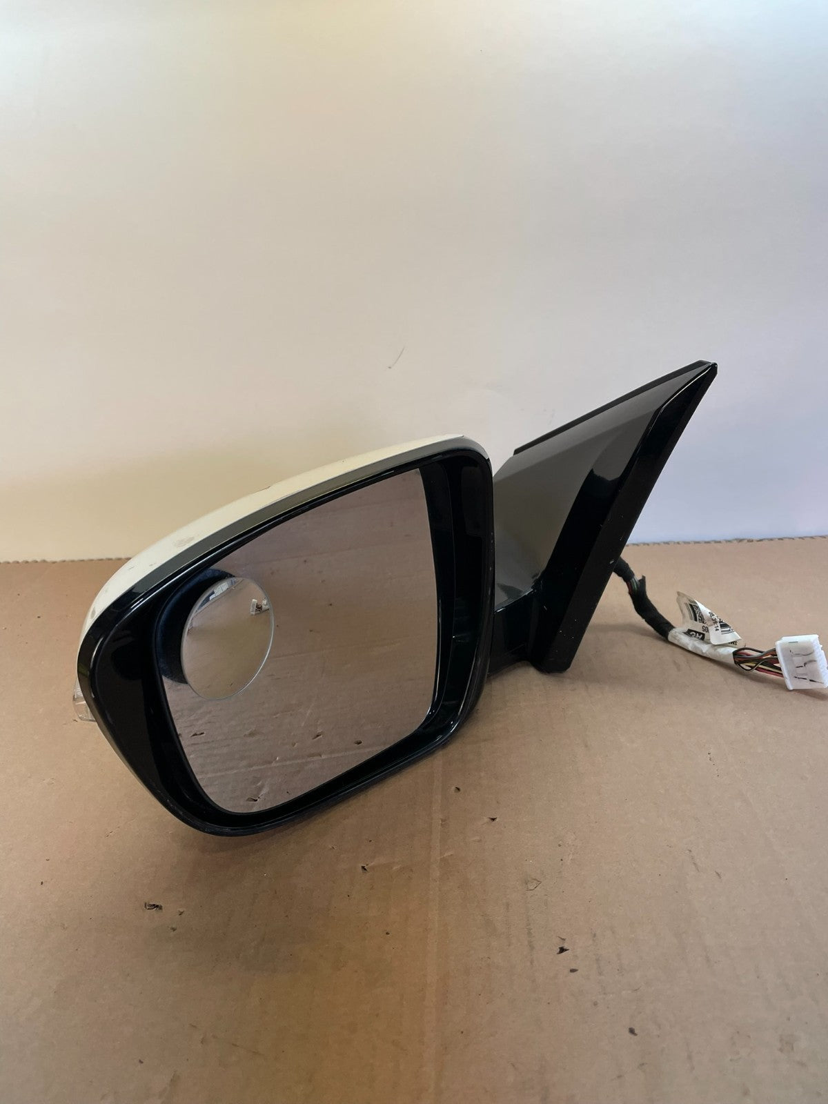 2015 to 2016 Nissan Murano Left Driver LH Side View Door Mirror AH8594 DG2