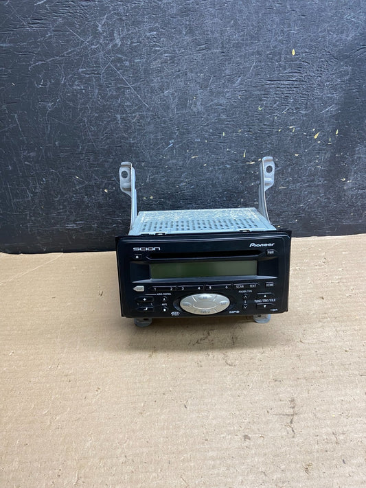 2004 to 2006 Scion TC Pioneer 86120-0W100 CD MP3 Stereo Radio ah3900 DG0