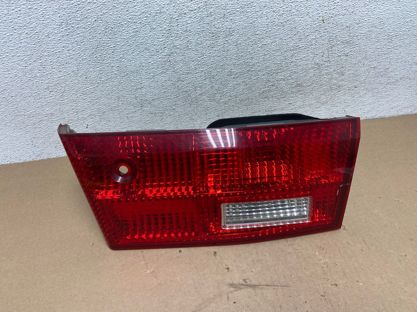 2005 Honda Accord Sedan Right Passenger Inner Tail Light AG3365 LK0