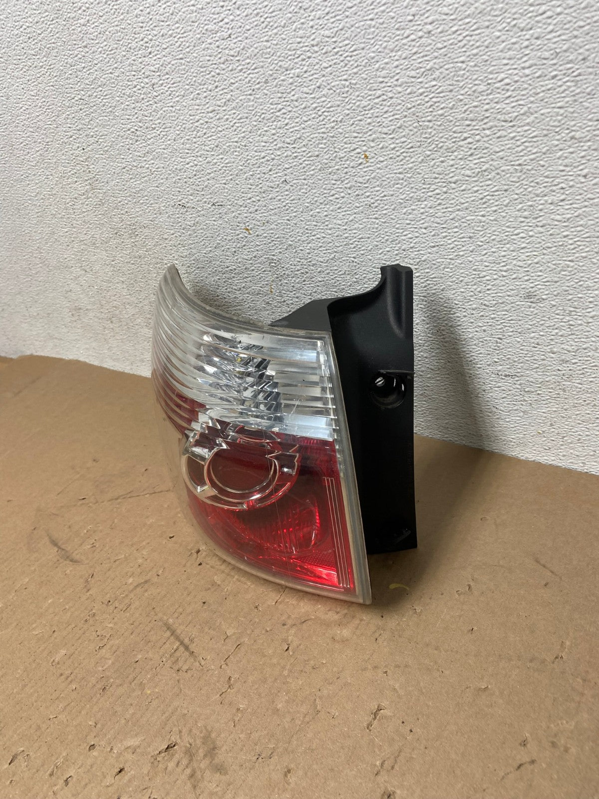 2007 to 2012 GMC Acadia Tail Light Left Side Driver Lh AD7725 LK1
