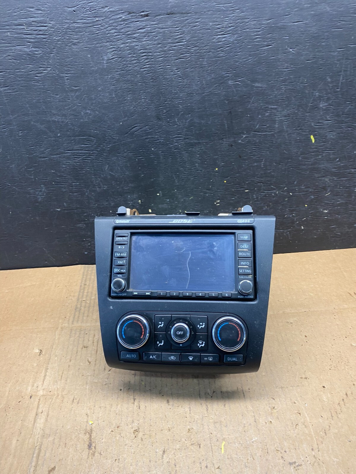 2011 to 2013 Nissan Altima Radio Cd Mp3 Player AUX Port Climate Control N5108 DG0