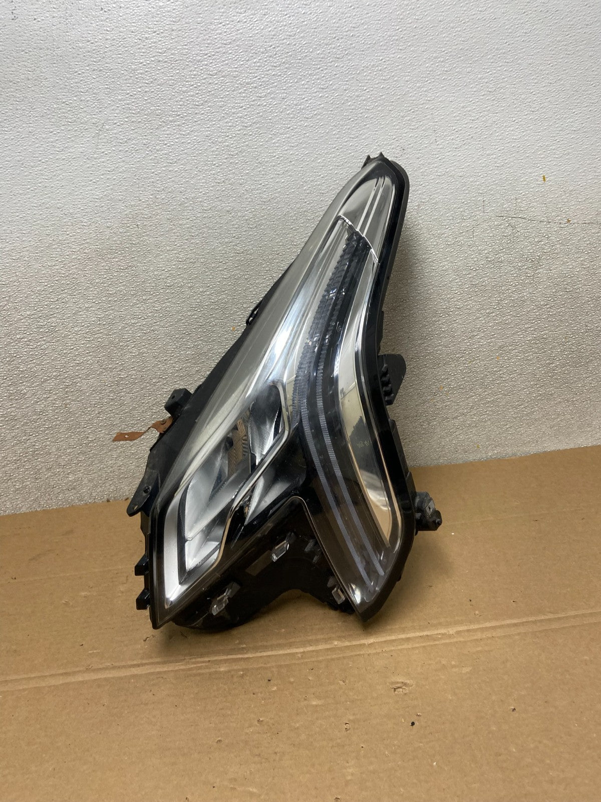 2018 to 2019 Cadillac XTS FULL LED Left Driver LH Side Headlight  AB4436 DG0