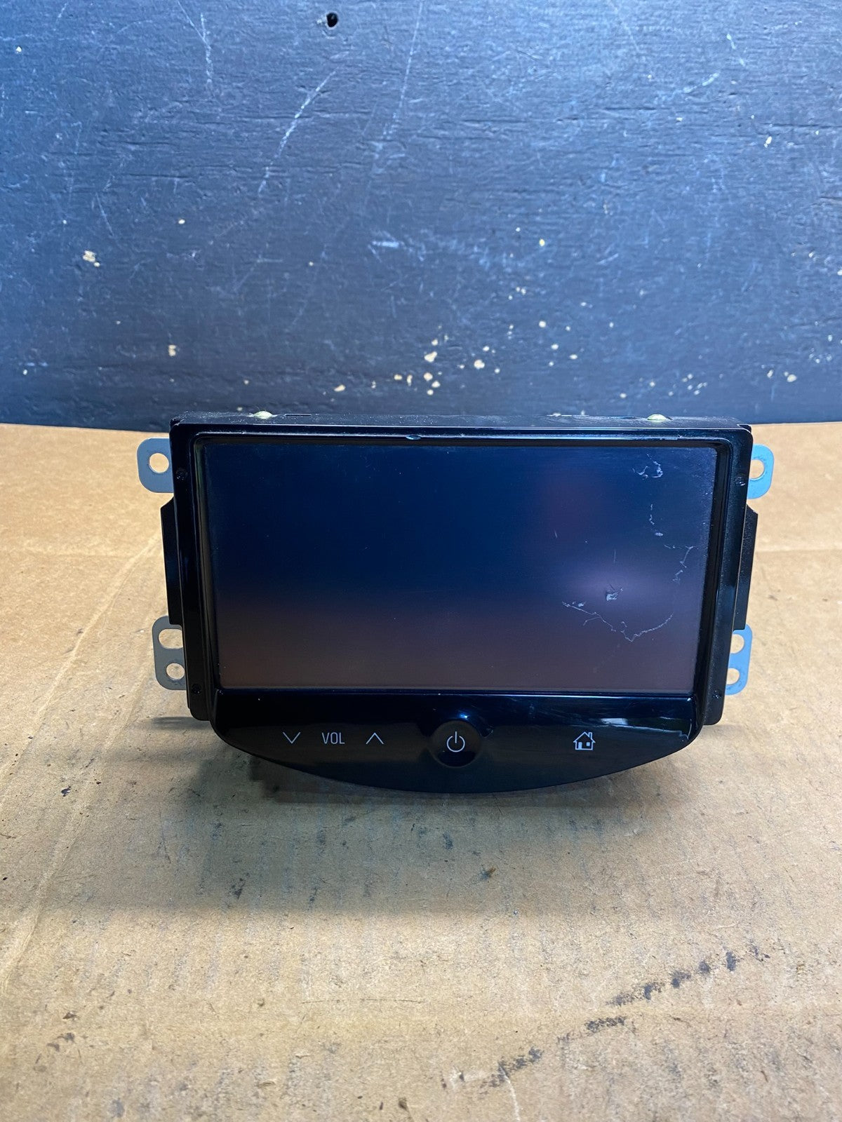 2013 2016 Chevy Sonic Radio Receiver Display Screen AM FM MP3 AB3708 DG0