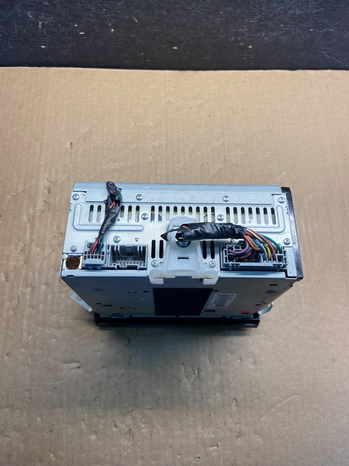 2006 - 2011 Lincoln Town Car AM/FM Radio CD Player AF9409 DW6