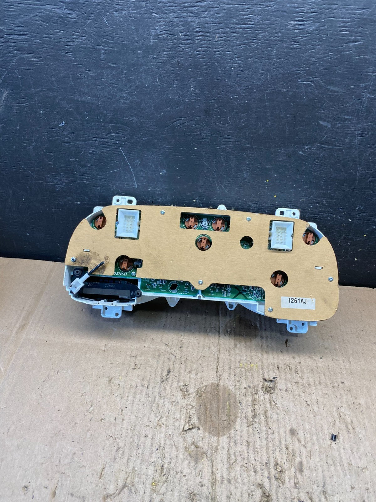 2000 Dodge Durango Speedometer Instrument Cluster Gauge OEM P1800 DG4
