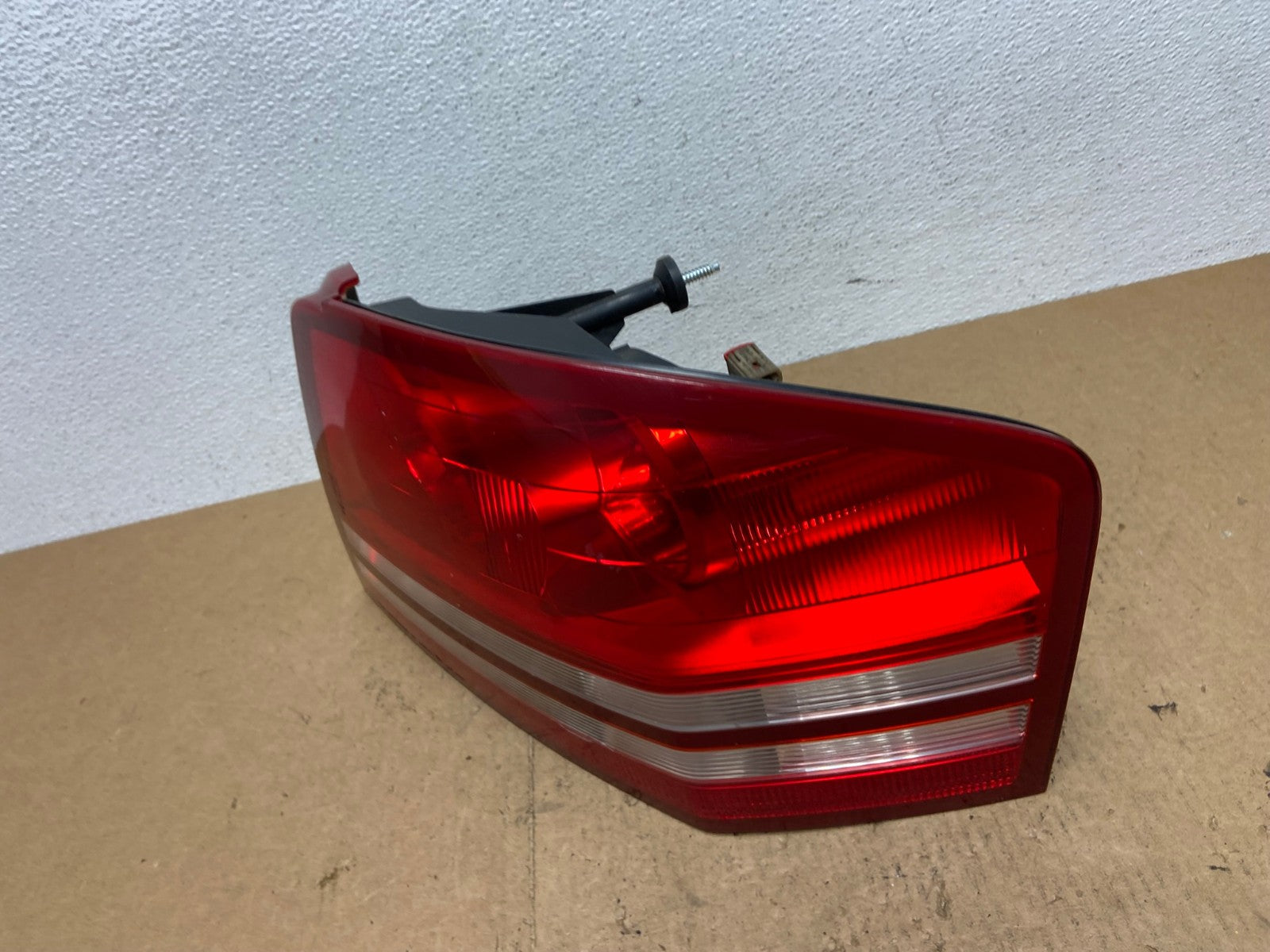 2008 2009 2010 Dodge Avenger Right Passenger Rh Side Tail Light Oem AC3332 LK1