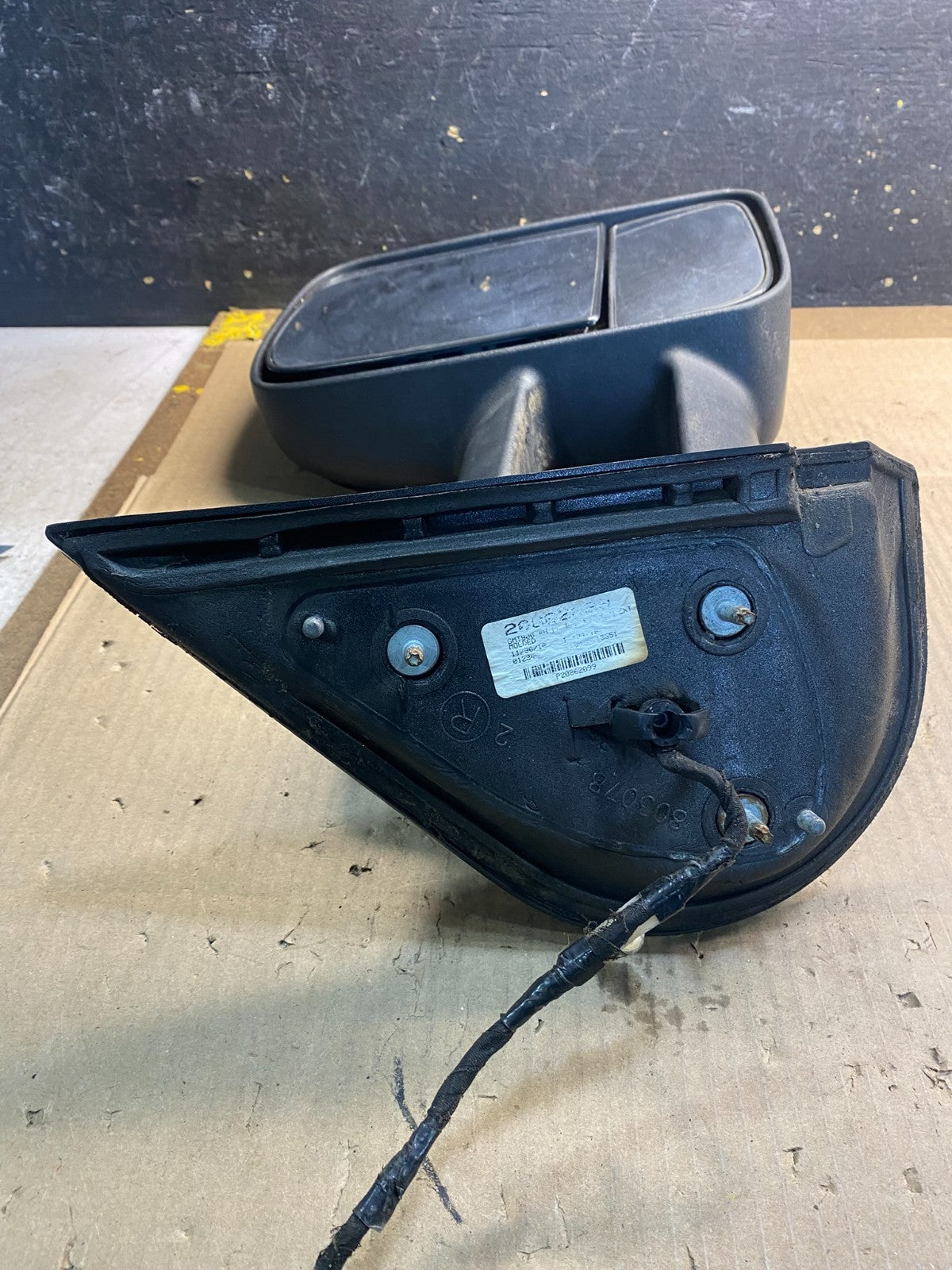 2007 - 2013 Chevrolet Silverado Sierra Right Passenger Side Door Mirror Z5217 MS3