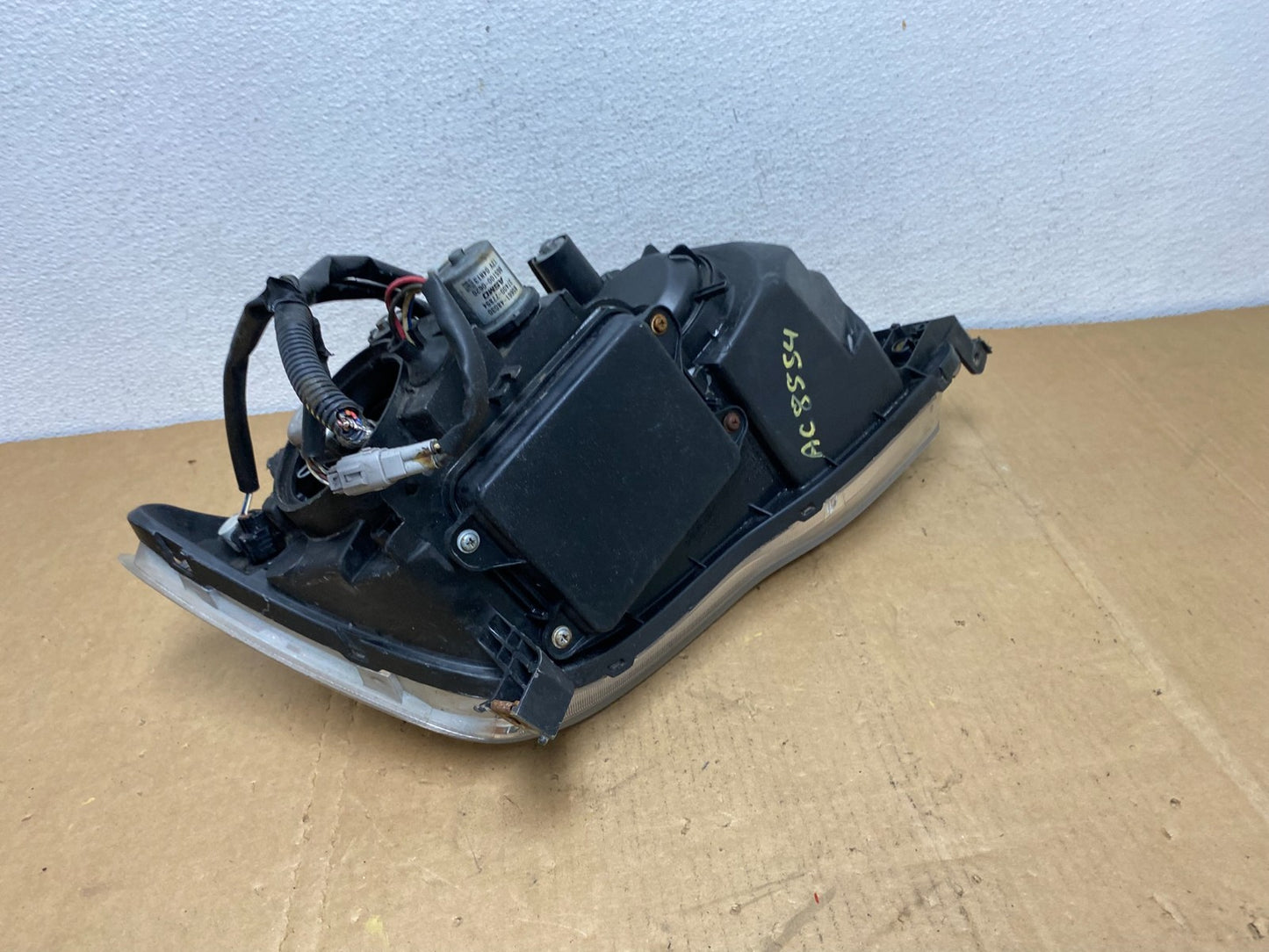 2008 2009 2010 Toyota Avalon Left Driver LH Side Xenon Headlight AC8554 DW8