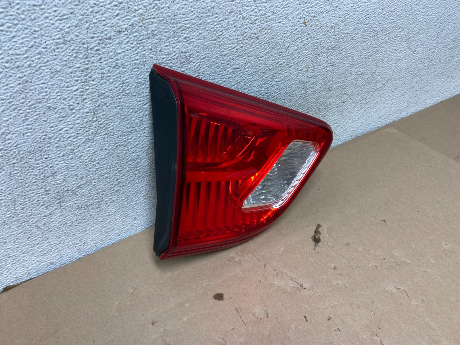 2017 - 2020 Nissan Pathfinder Left Driver LH Side Tail light Inner AG5803 DW2