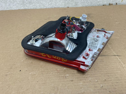 2009-2012 BMW 7-Series F01 F02 750i 750Li Left Driver Inner Tail Light Q9037 DW6