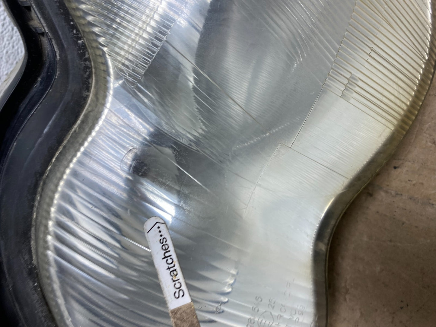 2001-2004 Mercedes-Benz C Class Halogen Left Driver Headlight AC5818 DW3